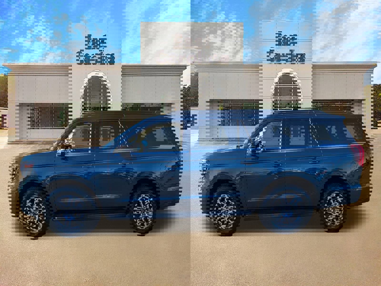 Used 2025 Ford Expedition Max Active image 6