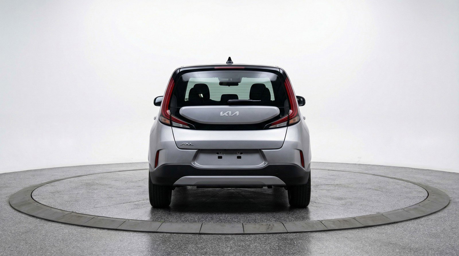 Used 2025 Kia Soul LX w/ LX Technology Package FWD image 7