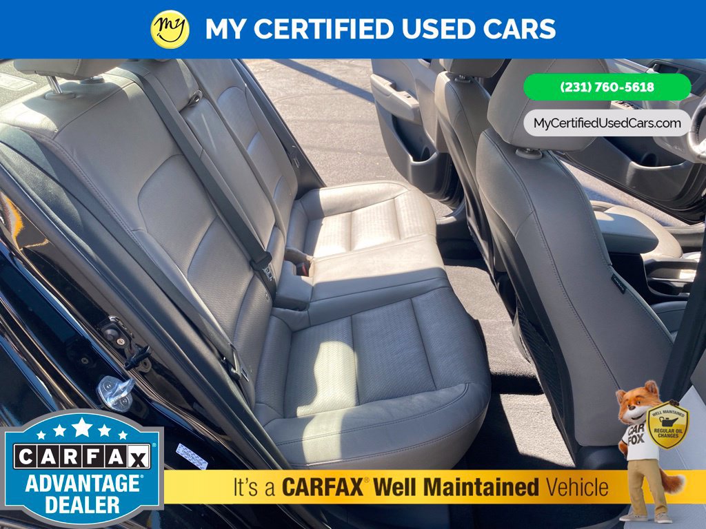 Used 2019 Hyundai Elantra Limited FWD image 23