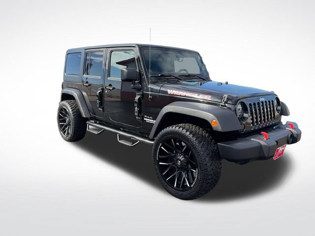Used 2012 Jeep Wrangler Unlimited Rubicon w/ Connectivity Group AWD/4WD image 9