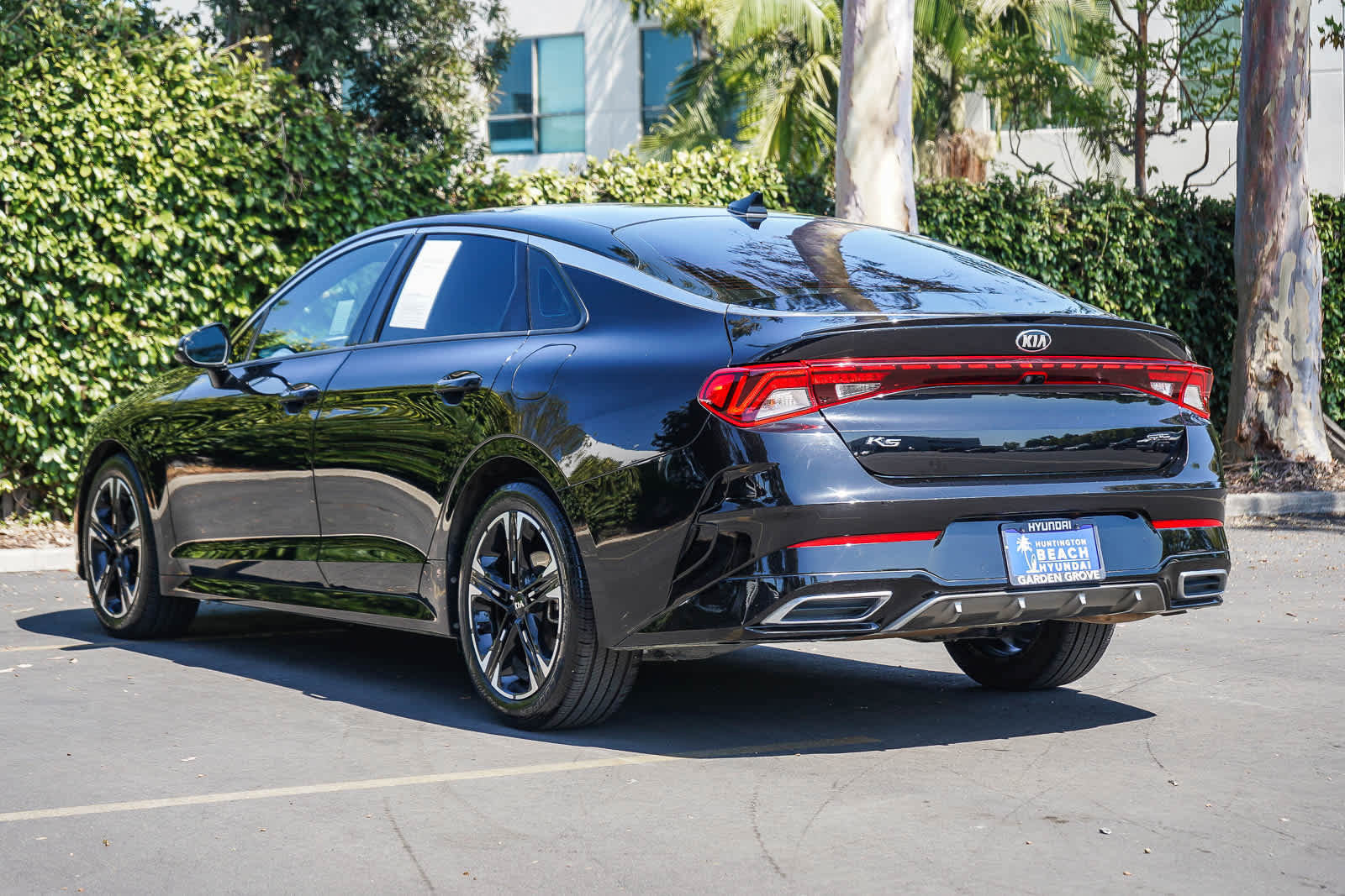 Used 2021 Kia K5 GT-Line w/ GT-Line FWD Premium Package image 4