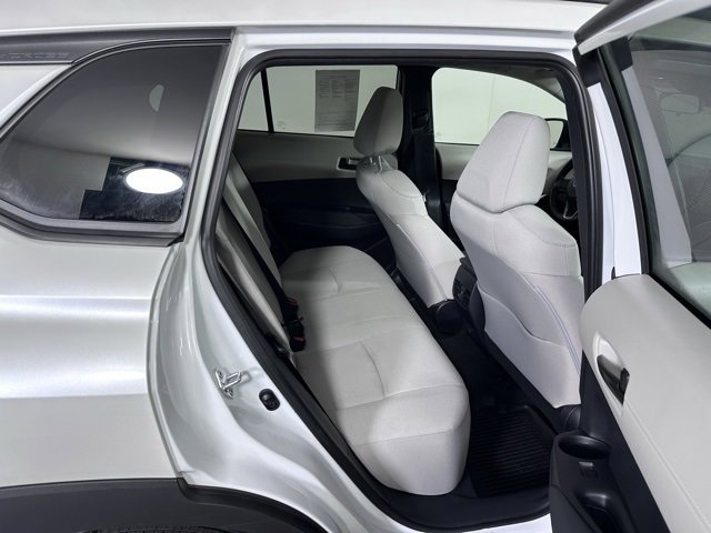 Used 2022 Toyota Corolla Cross LE image 12