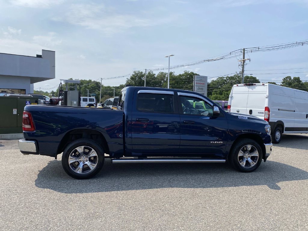 Used 2023 RAM 1500 Laramie AWD/4WD image 2