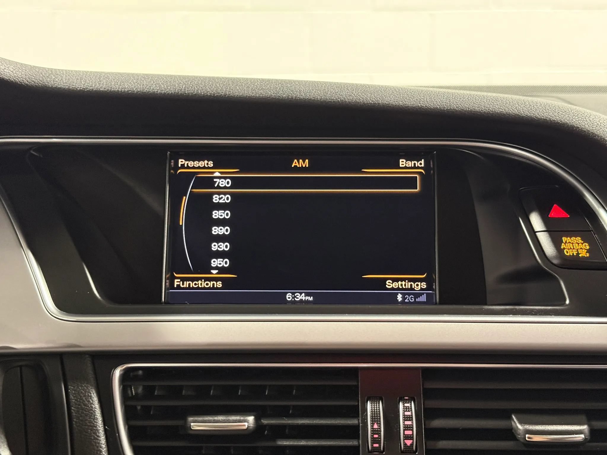 Used 2015 Audi A4 2.0T Premium Plus w/ Technology Package AWD/4WD image 33