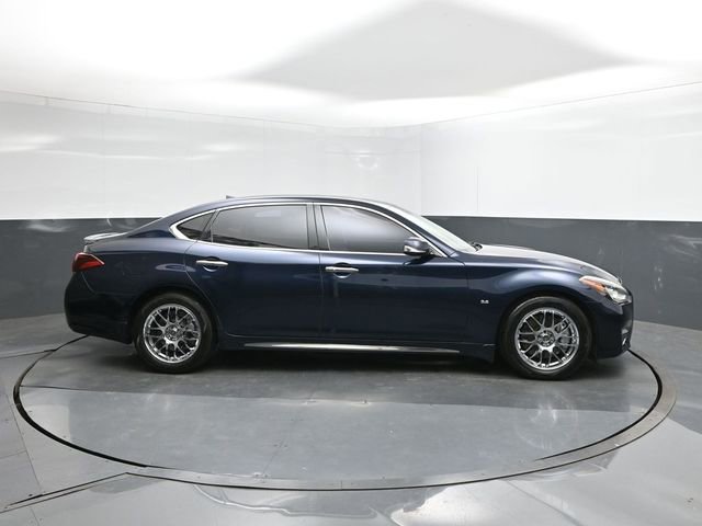 Used 2017 INFINITI Q70 L 3.7 image 15