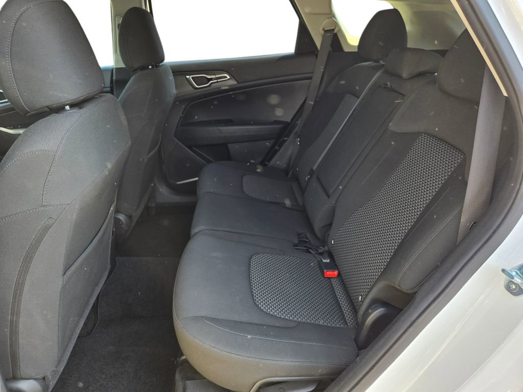 Certified 2024 Kia Sportage LX AWD/4WD image 19