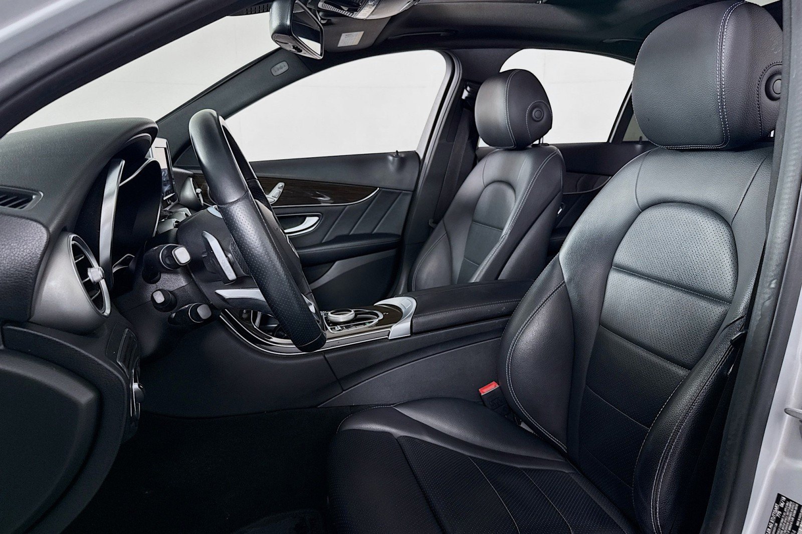 Certified 2018 Mercedes-Benz C 300 Sedan image 17