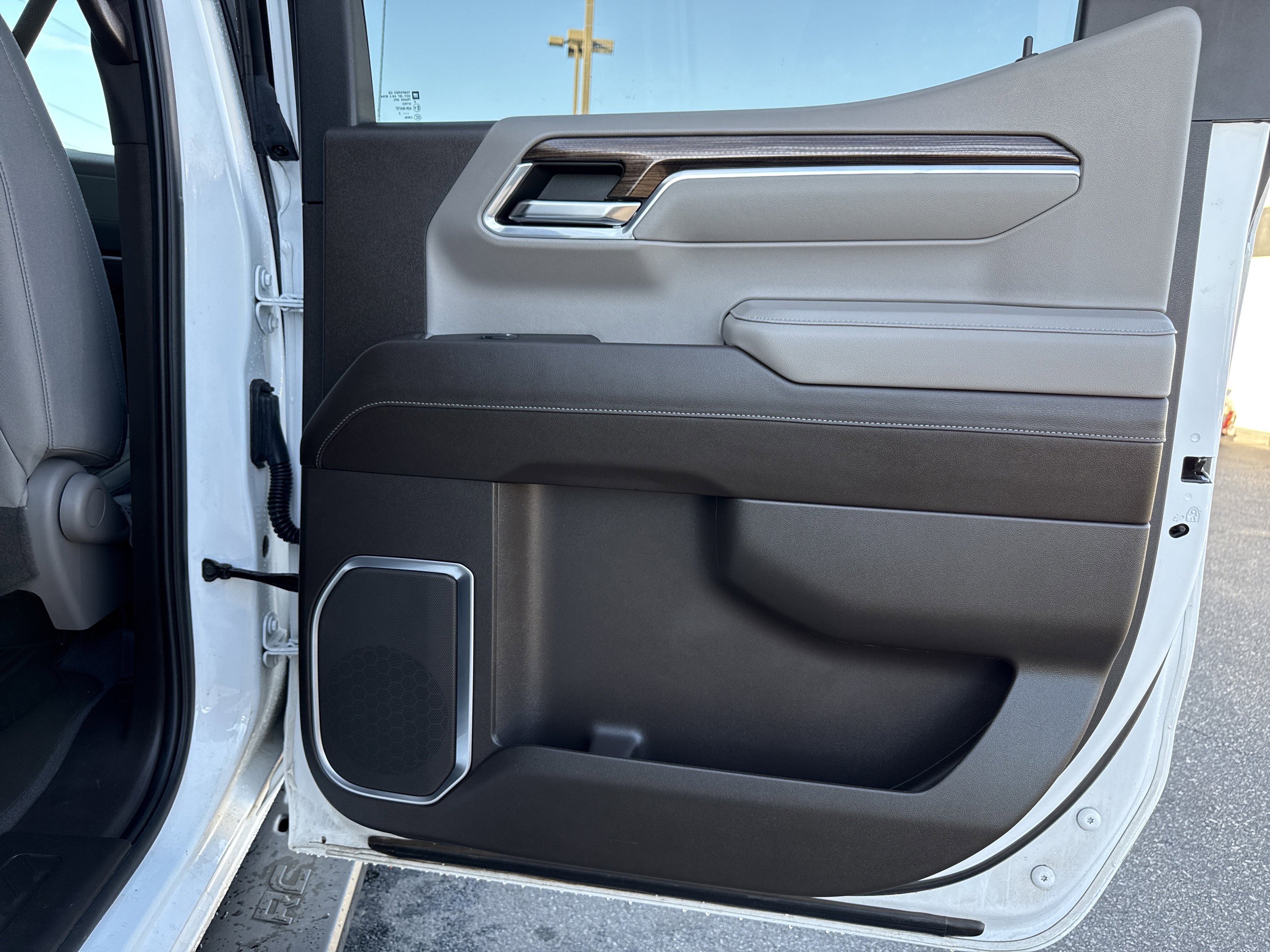 Used 2023 Chevrolet Silverado 1500 RST w/ Z71 Off-Road Package image 48