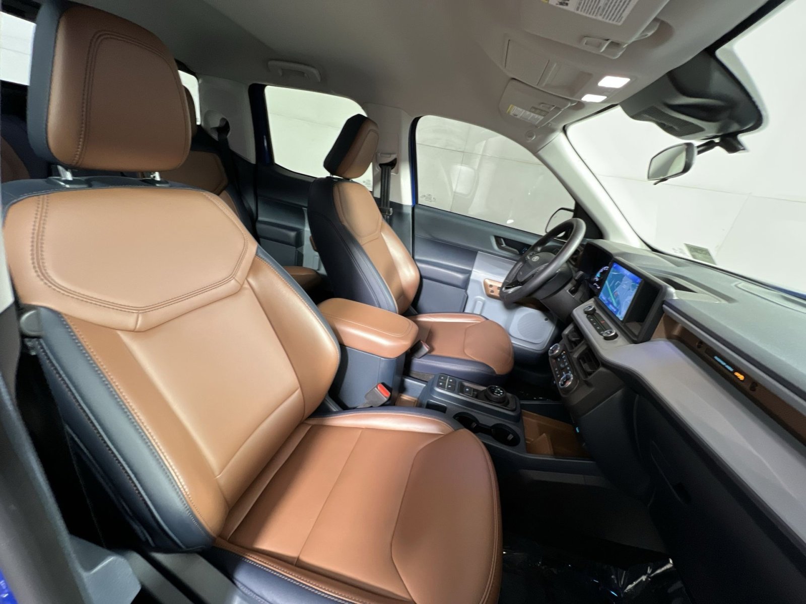 Used 2023 Ford Maverick Lariat w/ Lariat Luxury Package image 25