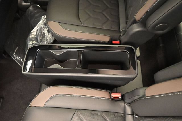 Used 2026 Nissan Pathfinder Platinum FWD image 26