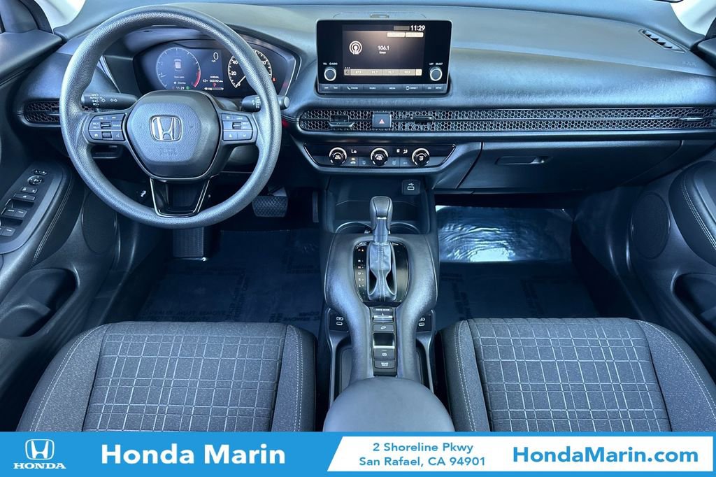 Certified 2025 Honda HR-V LX image 17