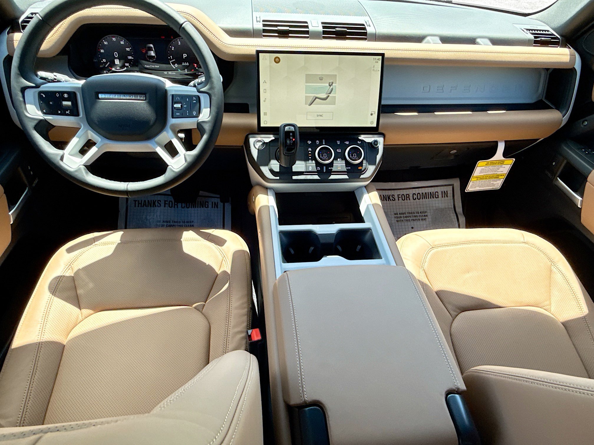 New 2026 Land Rover Defender 110 X-Dynamic SE AWD/4WD image 16