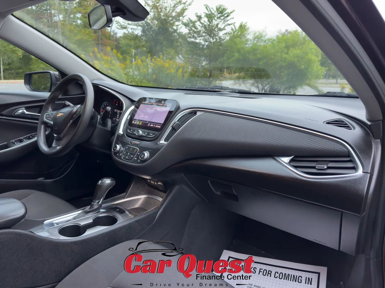 Used 2020 Chevrolet Malibu LT FWD image 18