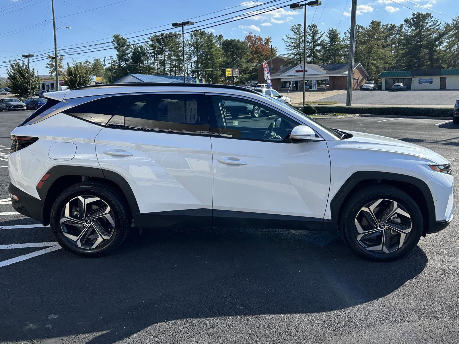 Used 2024 Hyundai Tucson Limited image 7