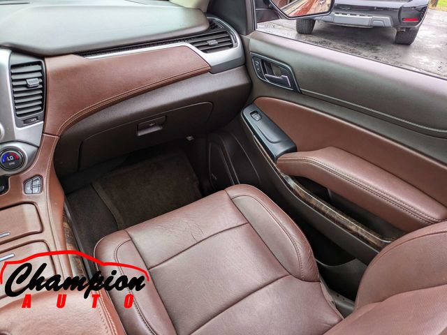 Used 2016 Chevrolet Suburban LTZ RWD image 23