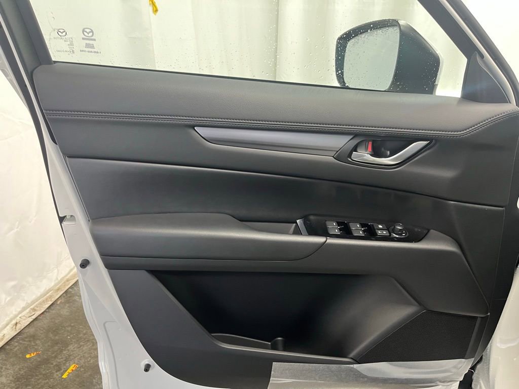 New 2025 MAZDA CX-5 AWD 2.5 S w/ Select Package image 9