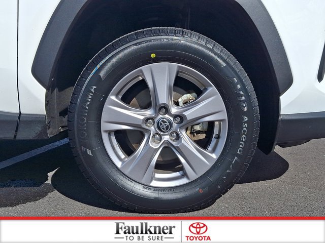 Certified 2025 Toyota RAV4 XLE AWD/4WD image 8