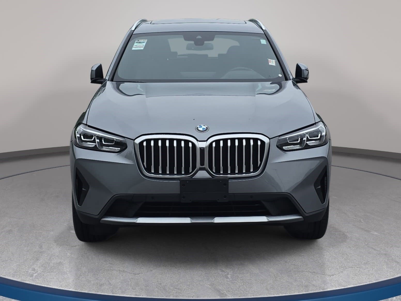 Used 2023 BMW X3 xDrive30i w/ Premium Package AWD/4WD image 2