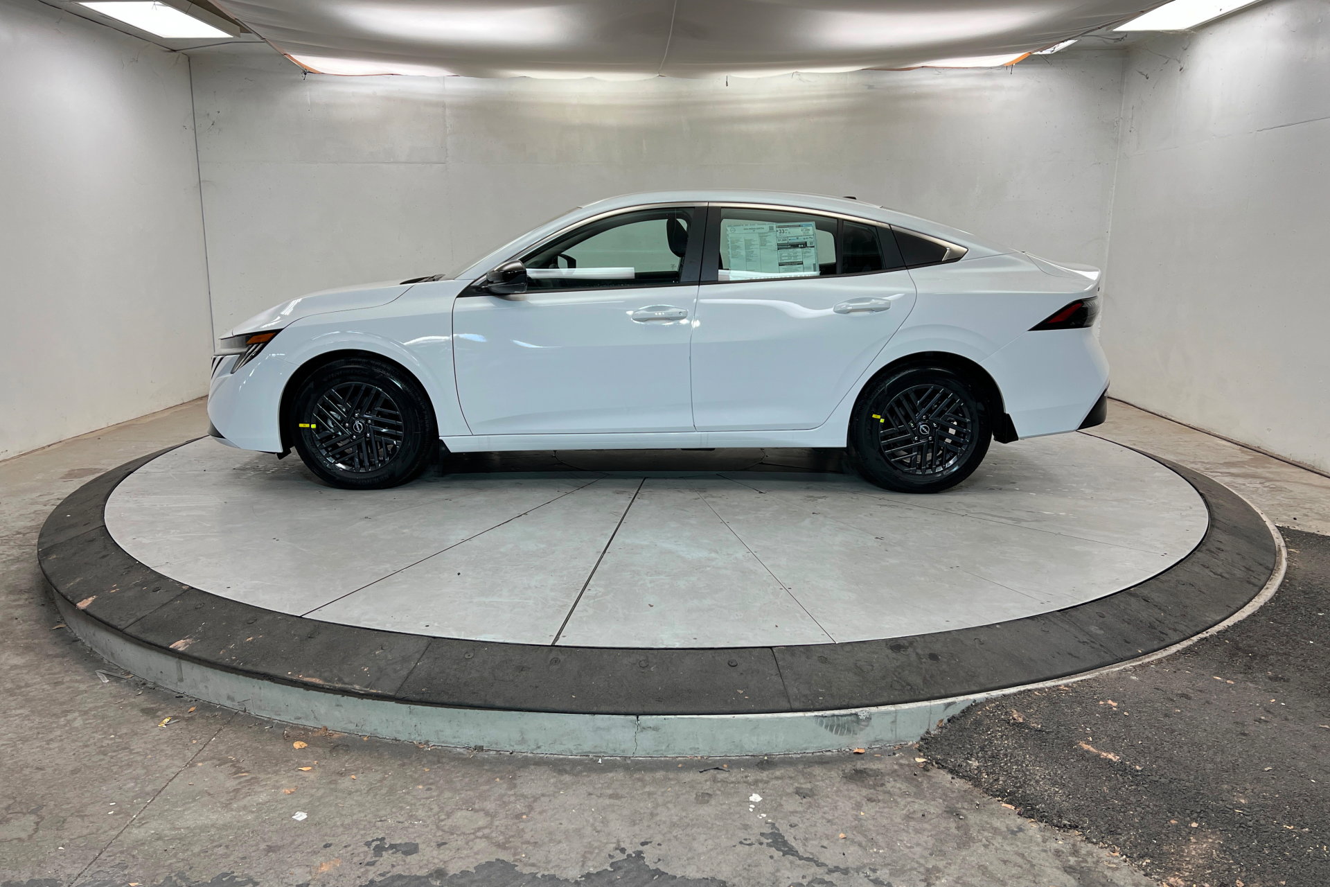 New 2026 Nissan Sentra SV image 2