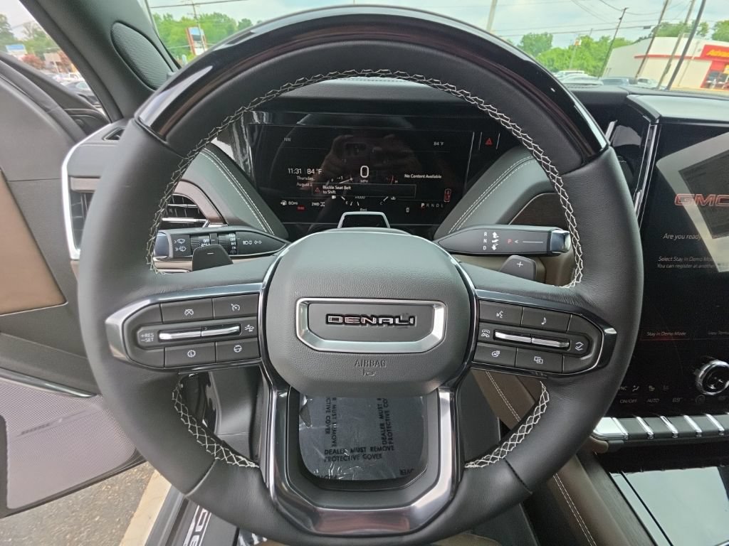 New 2026 GMC Yukon Denali Ultimate AWD/4WD image 26