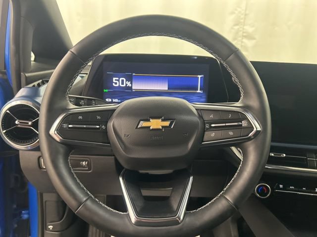 Used 2024 Chevrolet Equinox EV LT AWD/4WD image 12