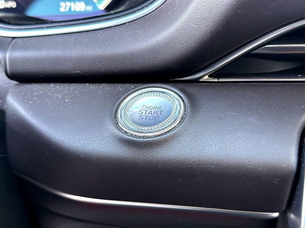 Used 2023 Genesis GV80 3.5T w/ Prestige Package image 18