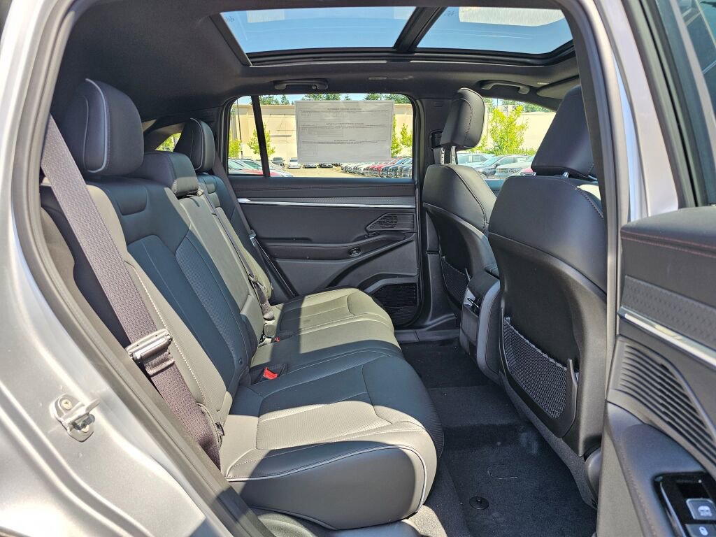 New 2025 Jeep Wagoneer S Limited image 13