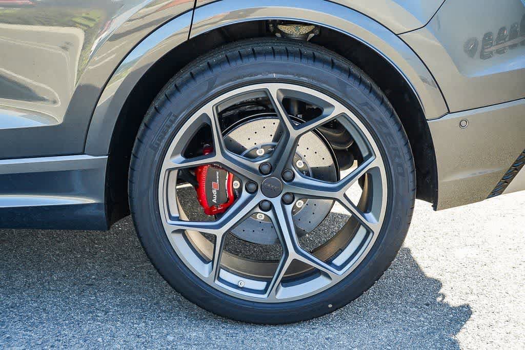 New 2026 Audi RS Q8 performance image 11