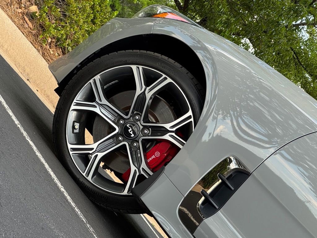Used 2018 Kia Stinger GT2 AWD/4WD image 9