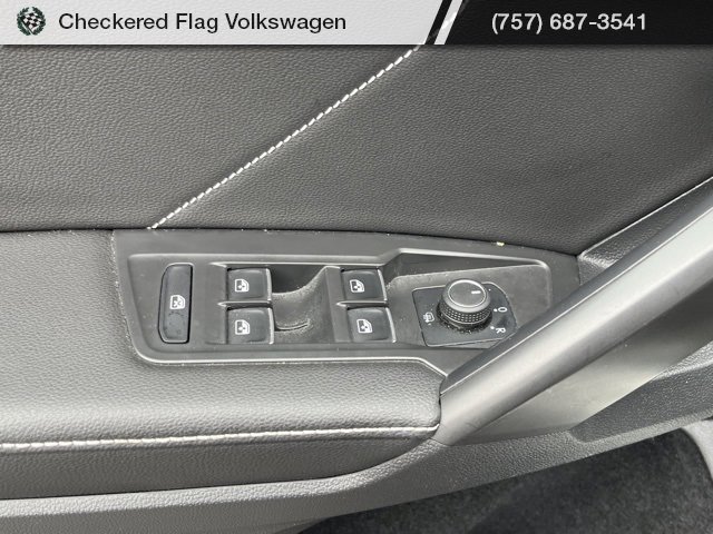 Used 2022 Volkswagen Tiguan SE R-Line image 15