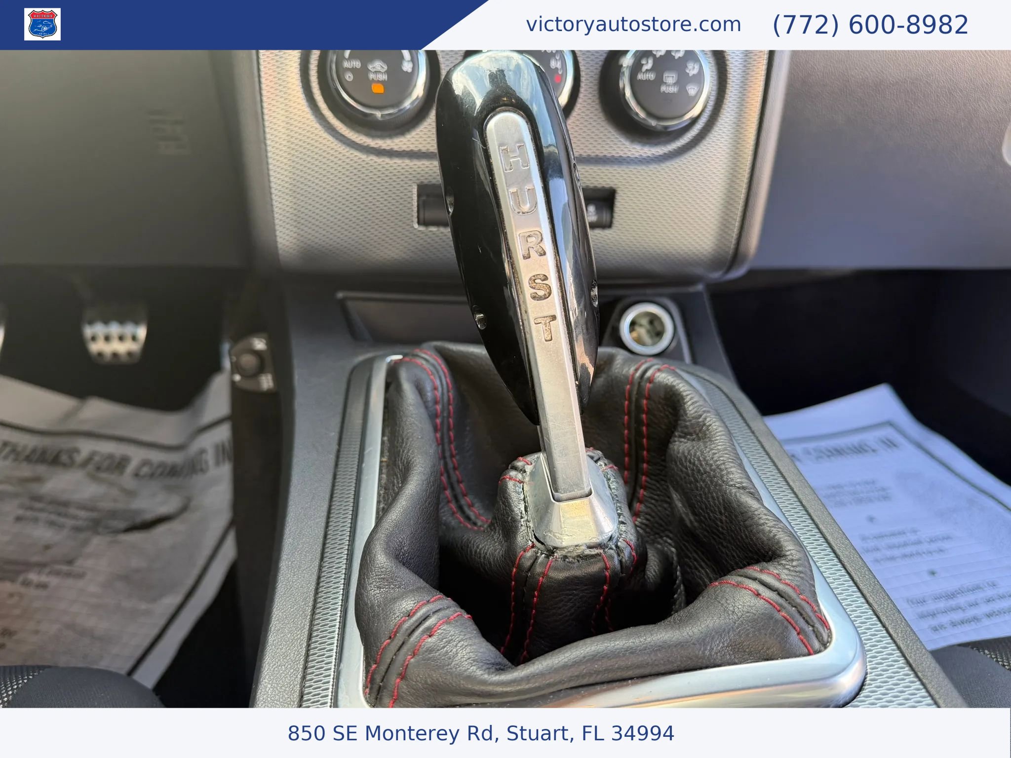 Used 2012 Dodge Challenger R/T RWD image 28