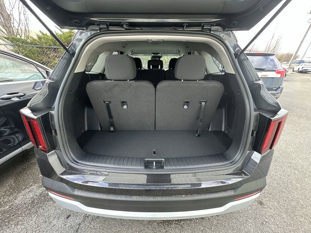 New 2026 Kia Sorento LX FWD image 23