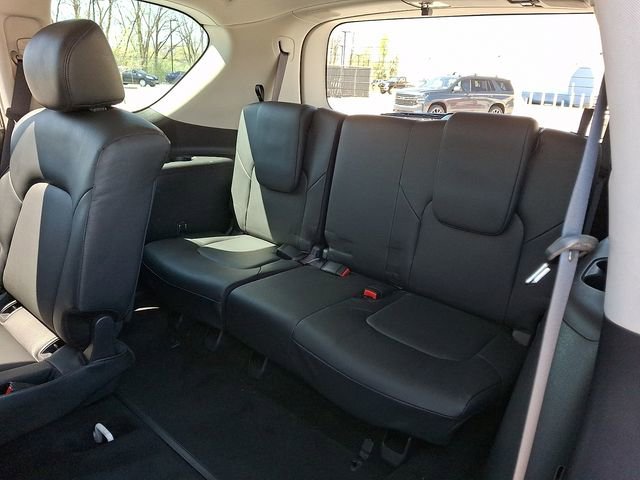 Used 2023 Nissan Armada SL AWD/4WD image 14