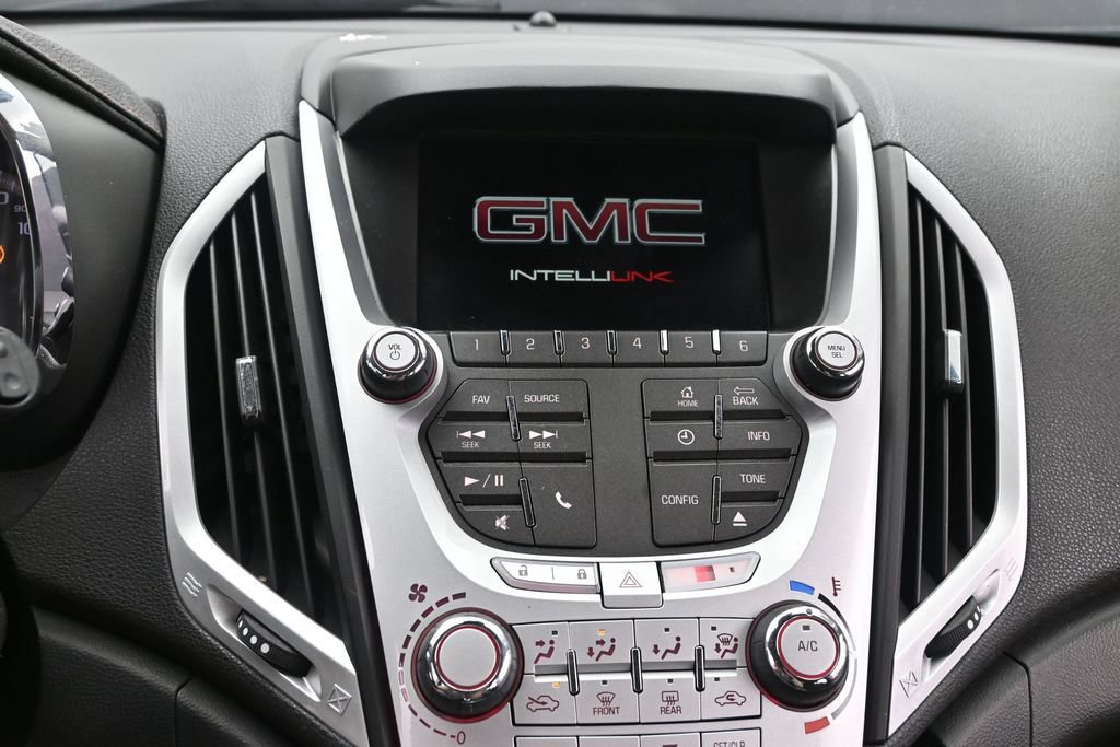 Used 2015 GMC Terrain SLE FWD image 30