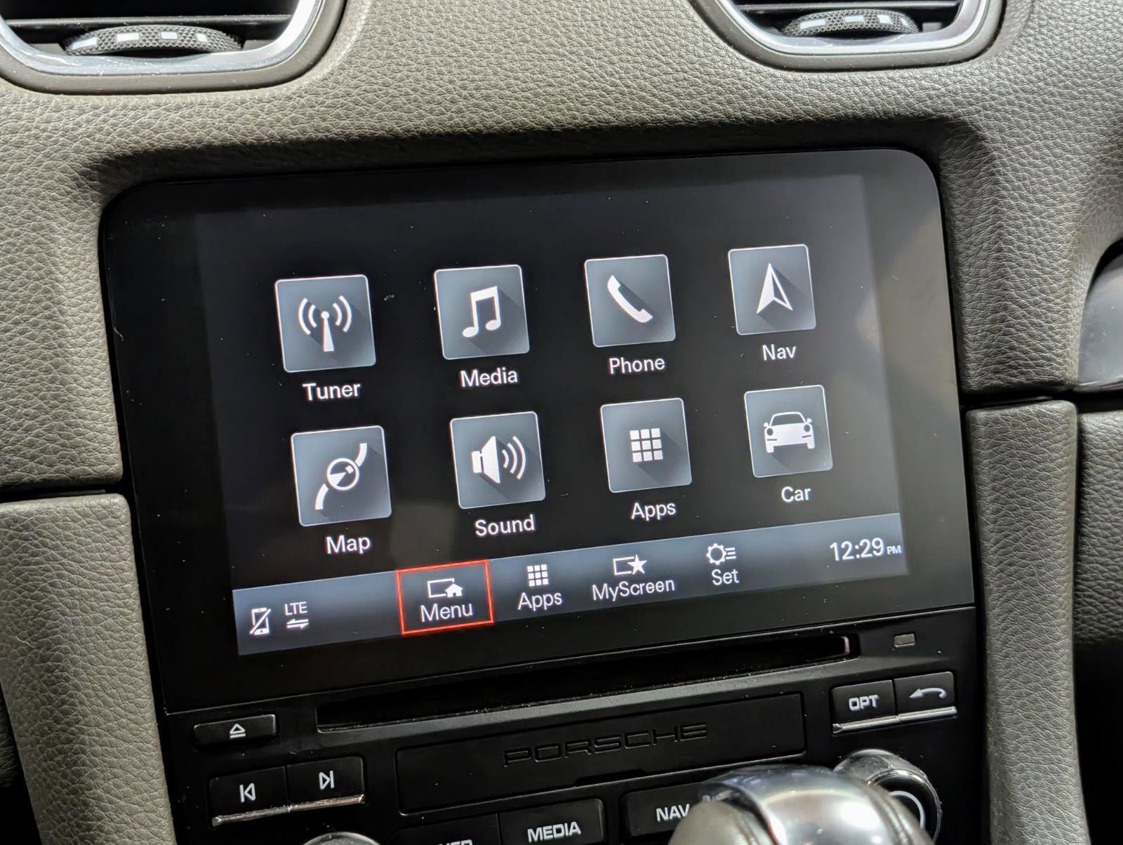 Used 2018 Porsche 718 Cayman S image 30