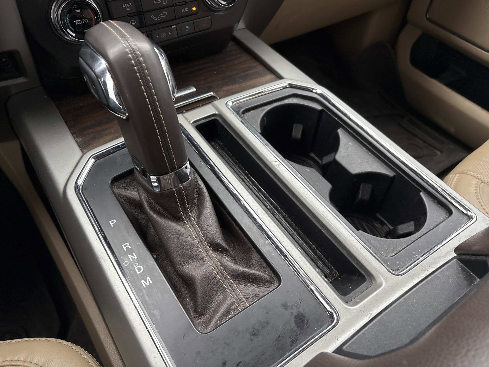 Used 2018 Ford F150 Lariat w/ Equipment Group 502A Luxury image 26