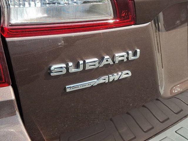 Used 2019 Subaru Outback 2.5i Touring w/ Popular Package #3A AWD/4WD image 34