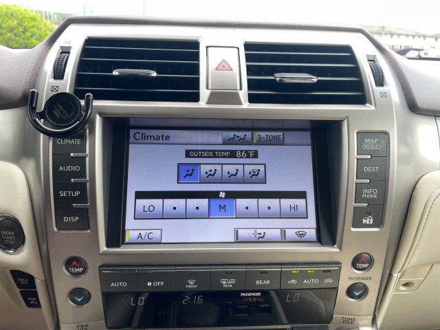 Used 2013 Lexus GX 460 w/ Comfort Plus Pkg image 35