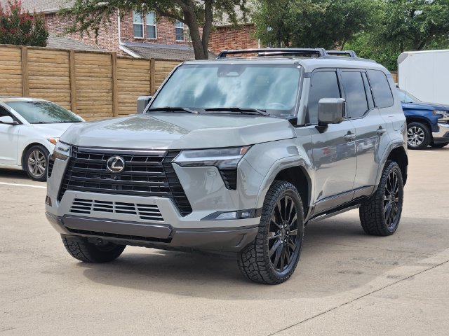 Used 2024 Lexus GX 550 w/ Accessory Package (Z1) AWD/4WD image 11