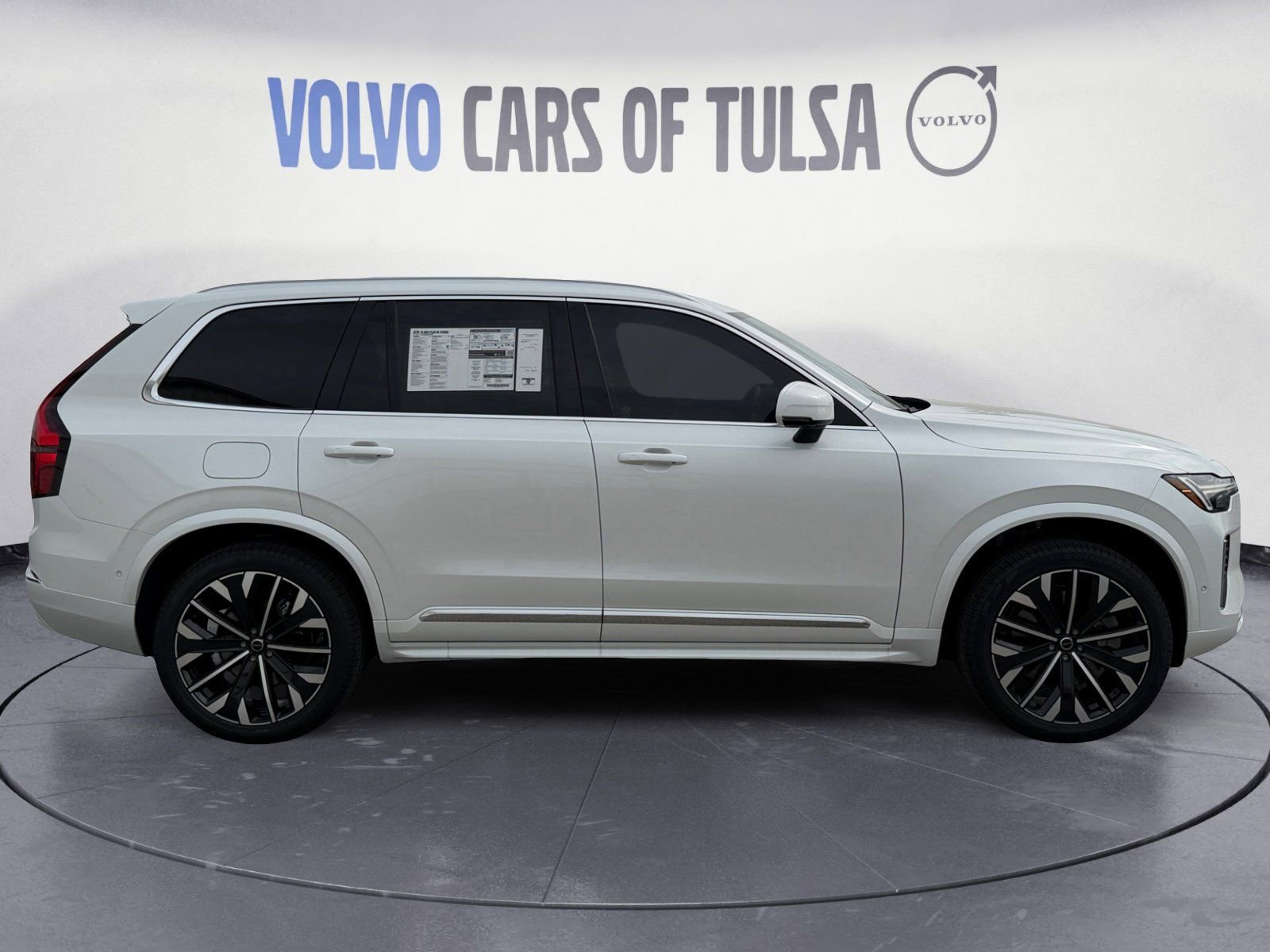 New 2026 Volvo XC90 T8 Plus image 6