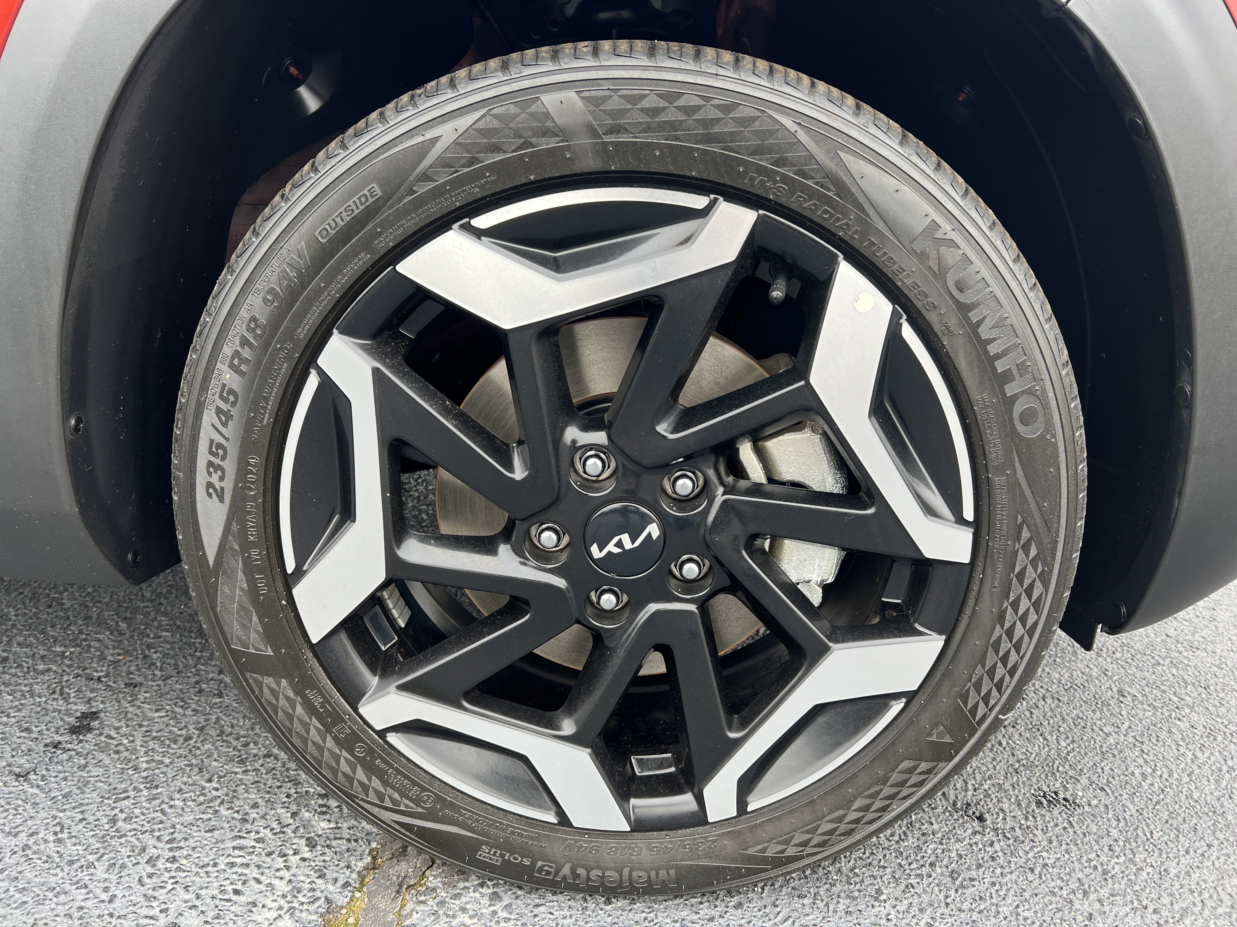 Used 2025 Kia Seltos SX w/ SX Sunroof Package image 14