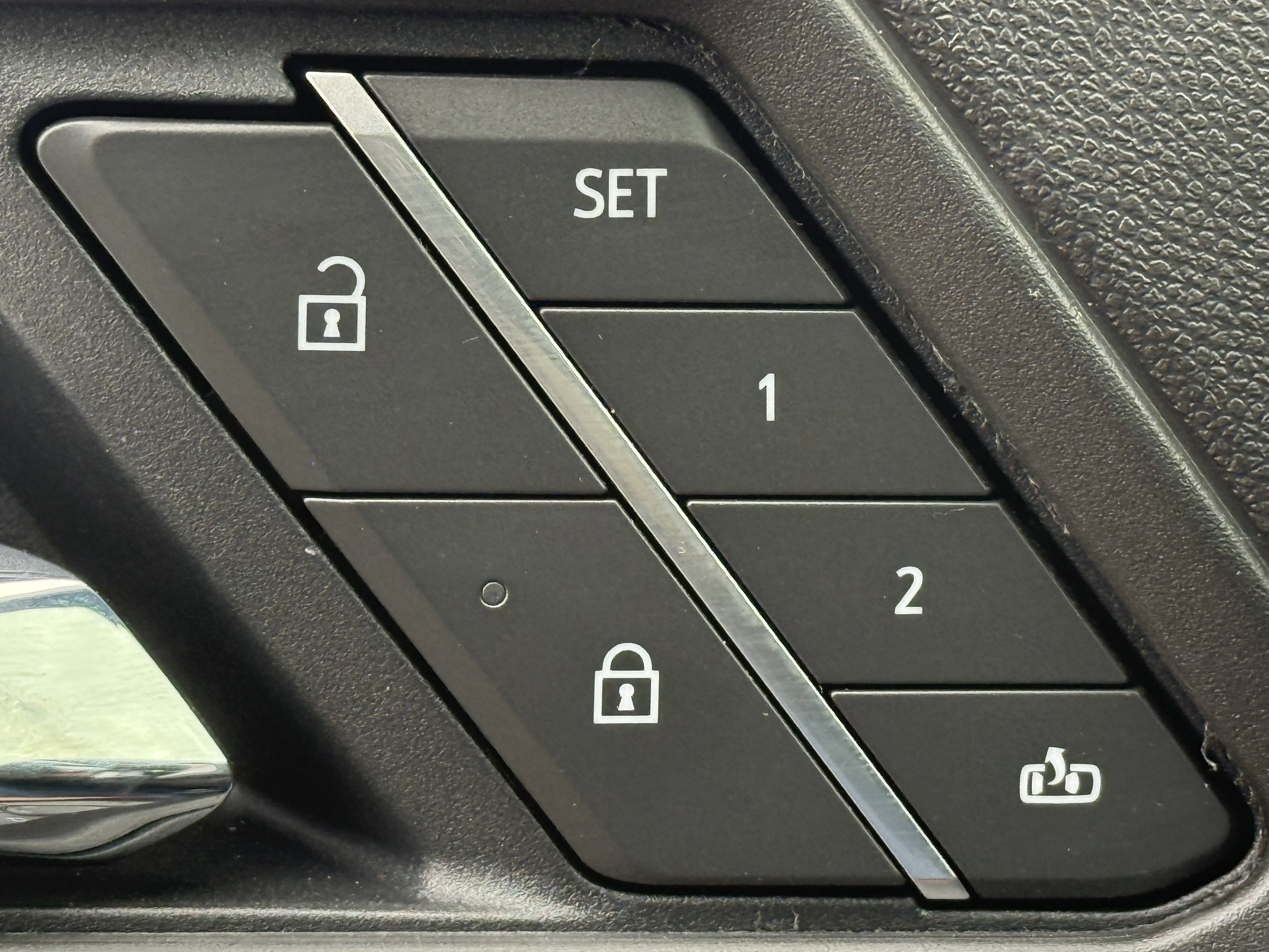 New 2026 GMC Canyon AT4 w/ Technology Plus Package image 14