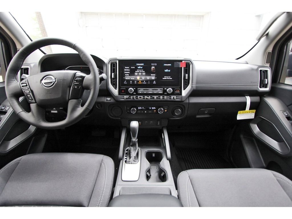 New 2026 Nissan Frontier SV w/ SV Convenience Package RWD image 9