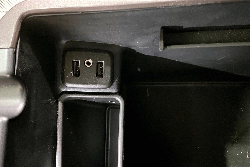 Used 2016 GMC Sierra 1500 Denali w/ Denali Ultimate Package image 31