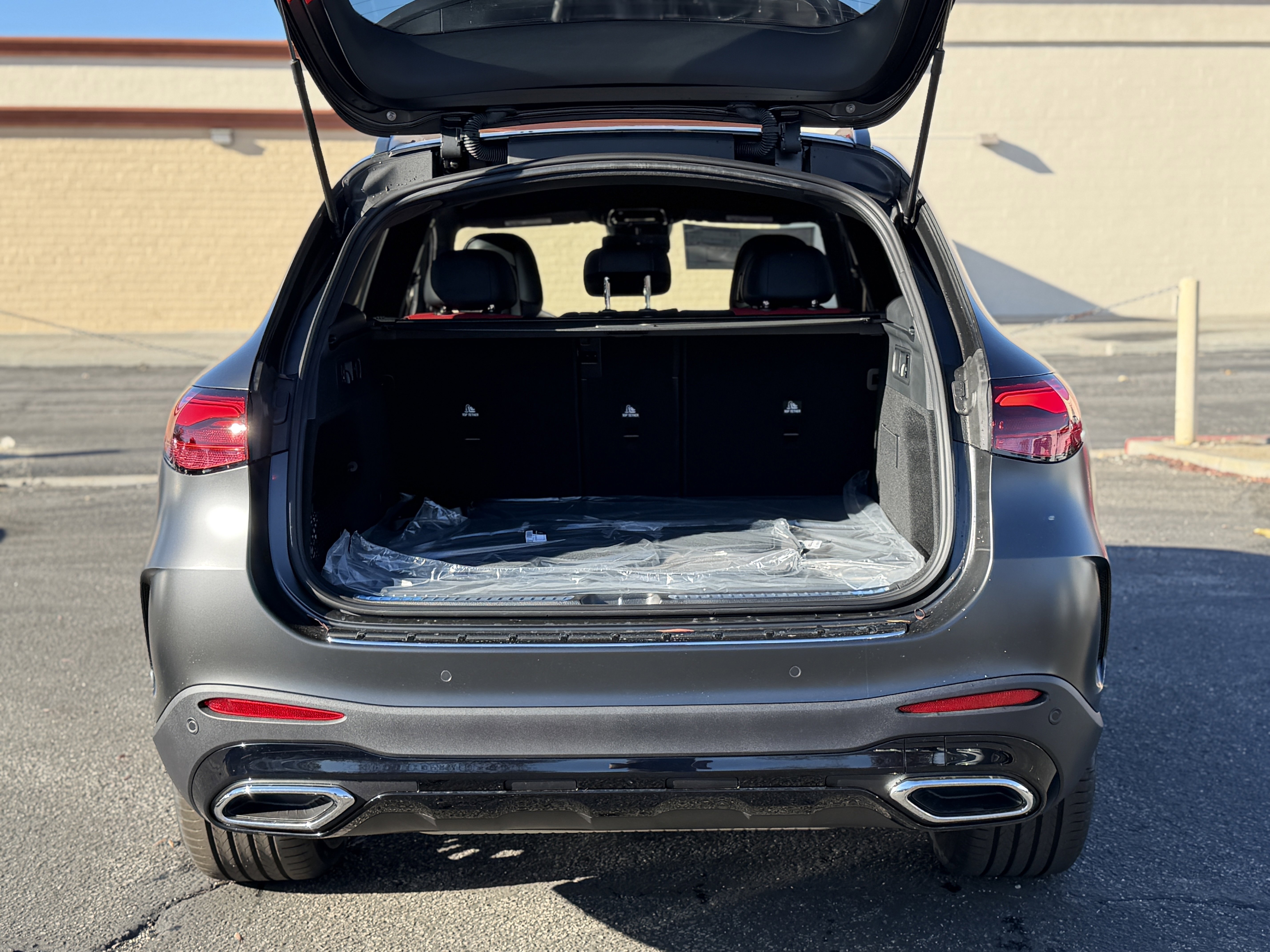 New 2026 Mercedes-Benz GLC 300 image 11