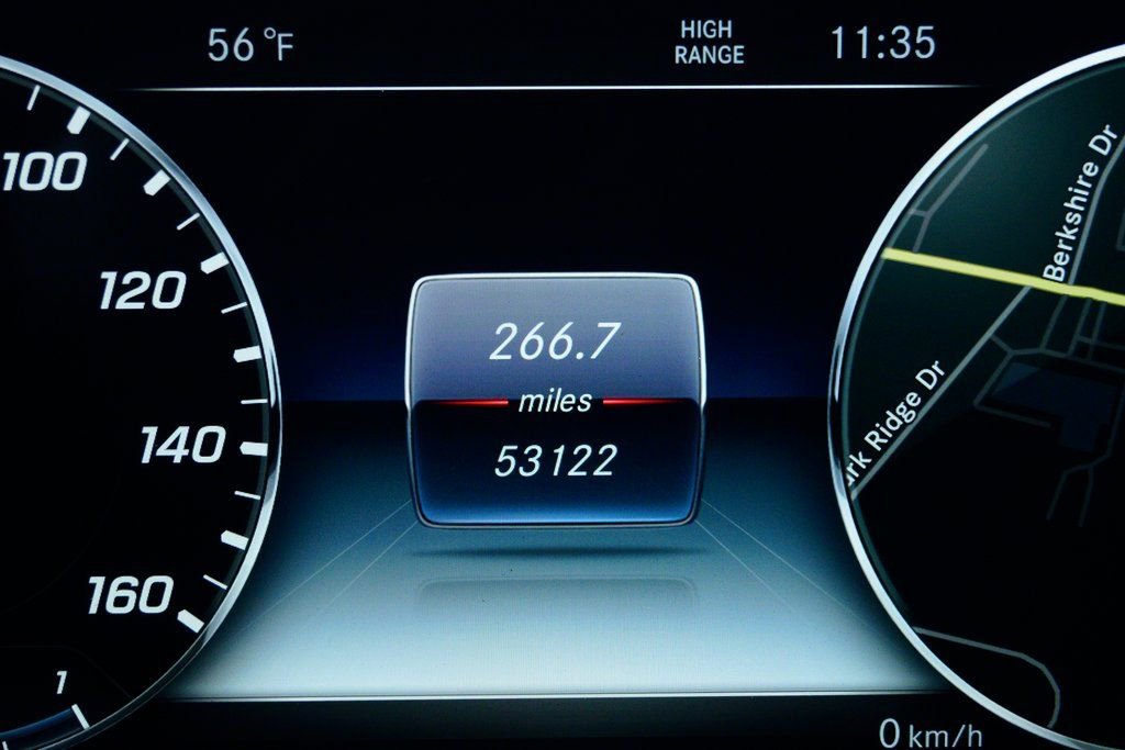 Used 2021 Mercedes-Benz G 550 image 11