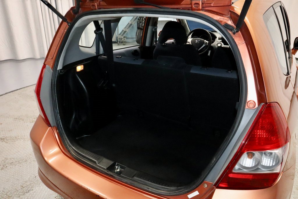 Used 2008 Honda Fit Sport image 13