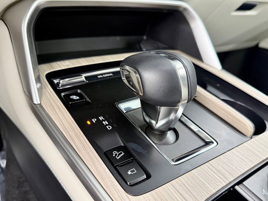 Used 2025 MAZDA CX-90 Plug-In Hybrid w/ Premium Plus image 31