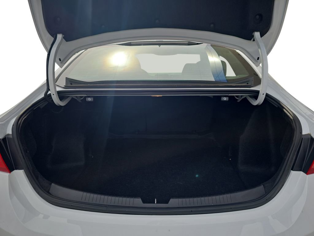 Used 2024 Chevrolet Malibu LT FWD image 19