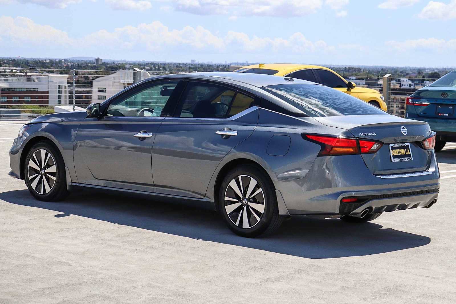 Used 2020 Nissan Altima 2.5 SV image 6